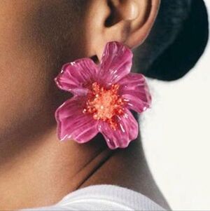NEW! ZARA Pink Floral Statement Post Earrings